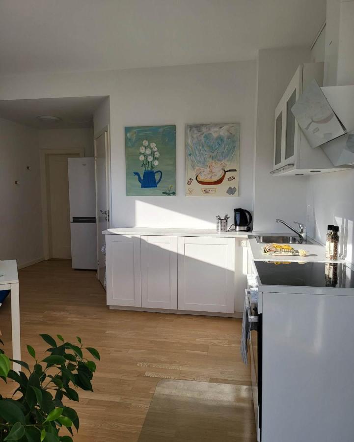 Straight-Up Fantastic Bright Apartment! Århus Esterno foto